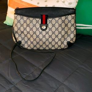 $1,500 GUCCI GG OPHIDIA CROSSBODY BAG